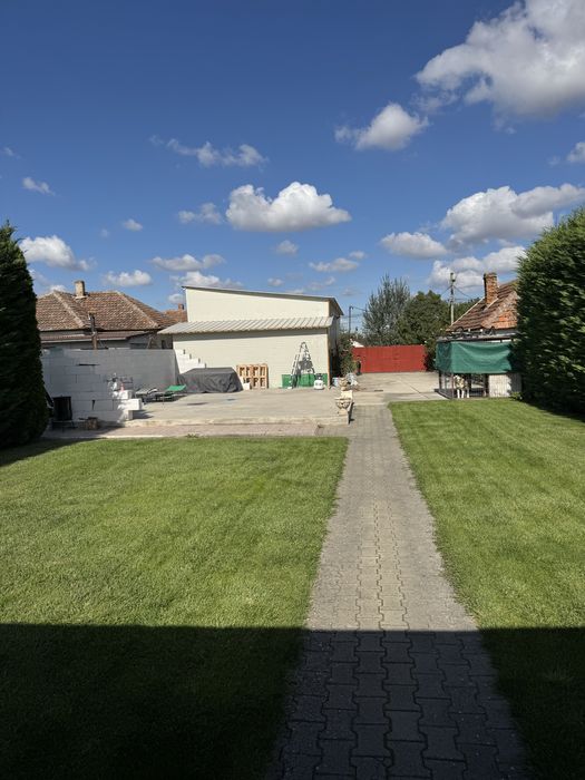 Vand casa in zona Gai