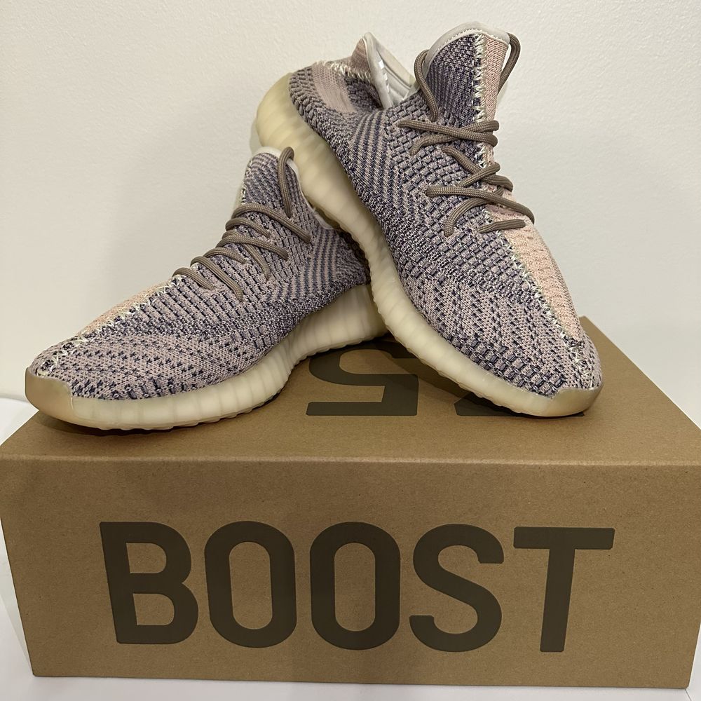 Yeezy Boost 350 V2 Ash Pearl