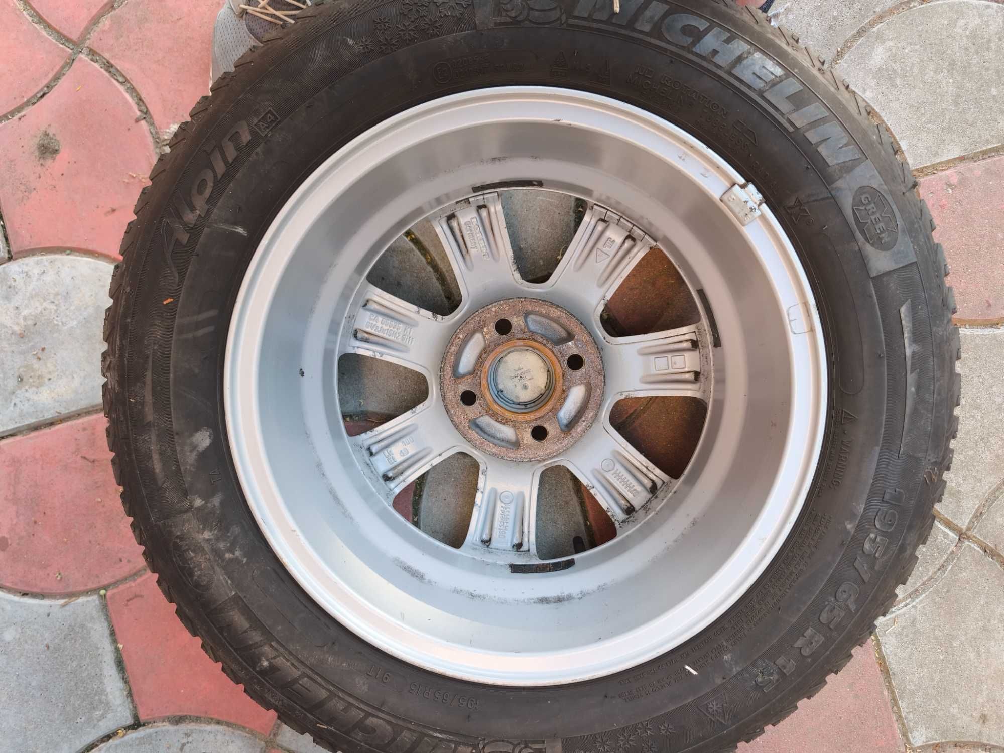 Jante aliaj  Dacia Logan/Sandero/Lodgy 195/65/R15 Michelin -M+S /iarna