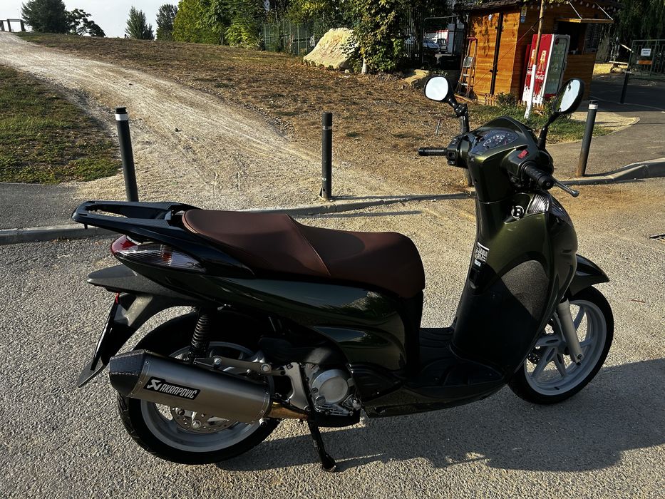 Scuter Honda SH300i 2007, Transmisie Malossi, Toba Akrapovic