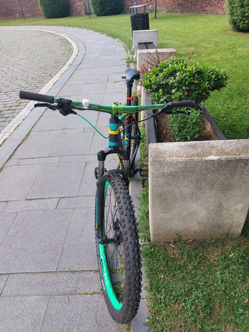 Vand Bicicleta cross modificata Urgent