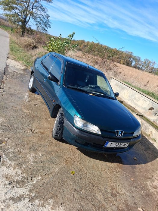Продавам пежо 306