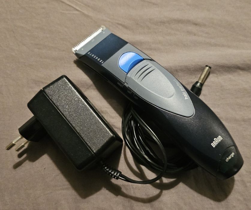 Aparat de tuns Braun cu acumulator