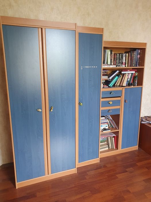 Шкаф гарнитур со столом