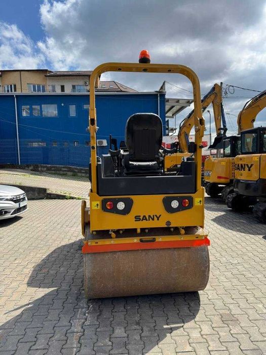 Compactor SANY STR30C-10 nou