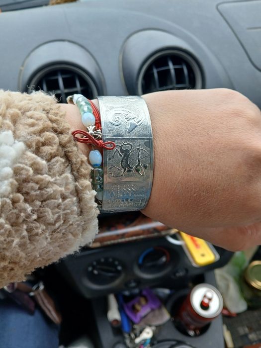 Vand doua mansete din argint cu zodiac