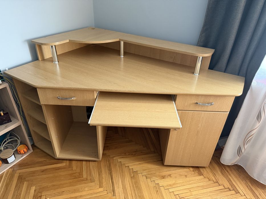 Birou personalizat