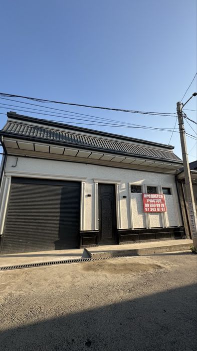 Продаётся двух этажный участок в Юнусабаде  Бободехкан махалля 2,5с