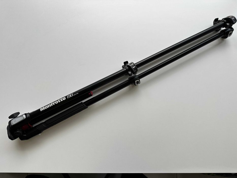 Manfrotto MT190XPro3 + Manfrotto MHXPRO-3W статив за фотоапарат