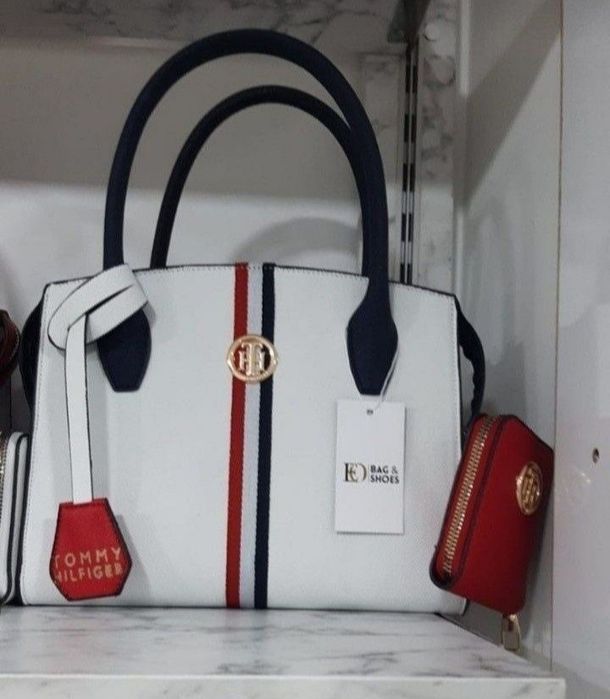 Geanta damă, editie limitată,logo metalic auriu,portofel simplu atasat