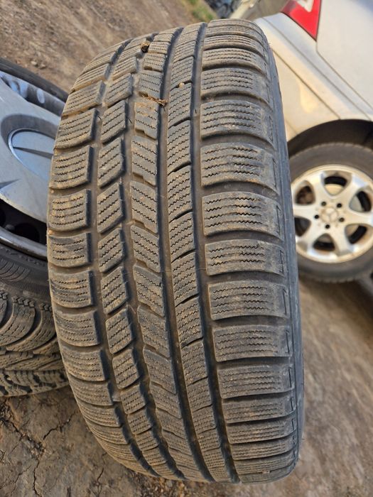 Vând jante mercedes benz