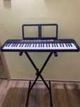 Orgă electronică Yamaha PSR-F52 cu stativ