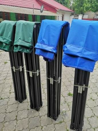 Corturi Pentru Gradina 3x3 Metri, Verde, Rosu, Albastru. Alb. Metalic.