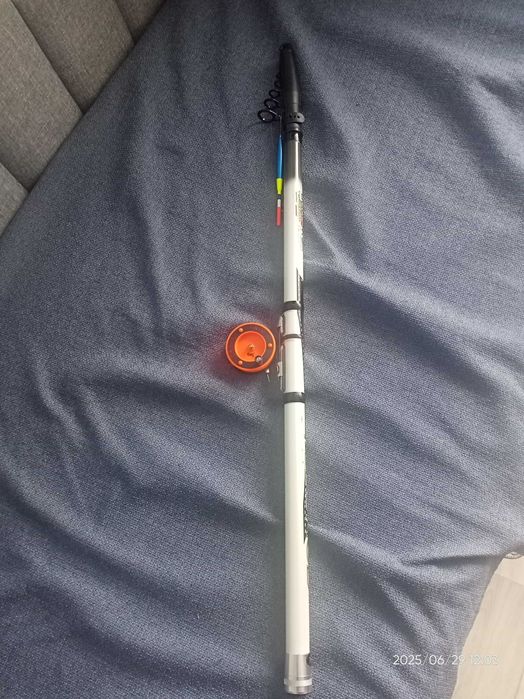 Готовая поплавочная удочка