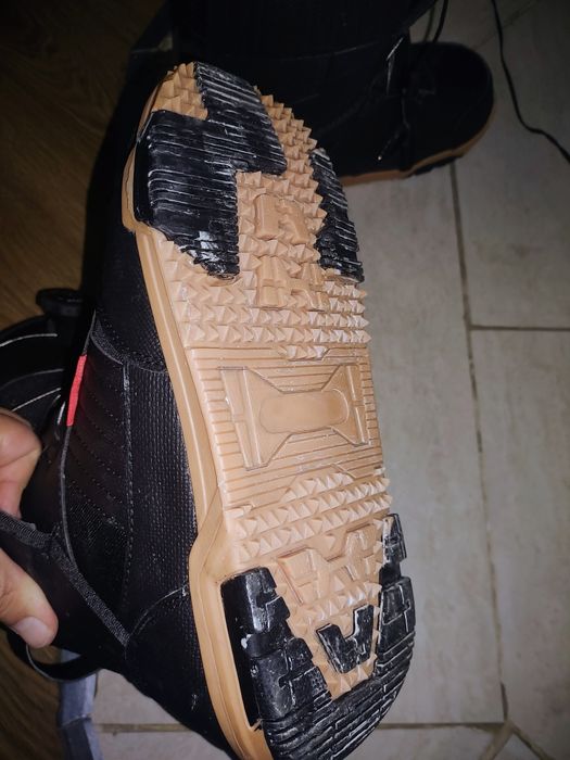 Boots snowboard 41 Trans aproape noi sistem BOA