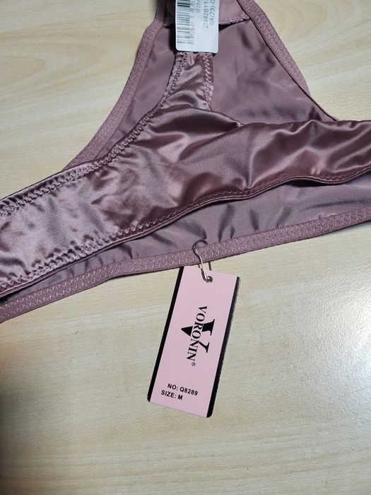 Стилни сатенени бикини прашка – цвят пепел от рози