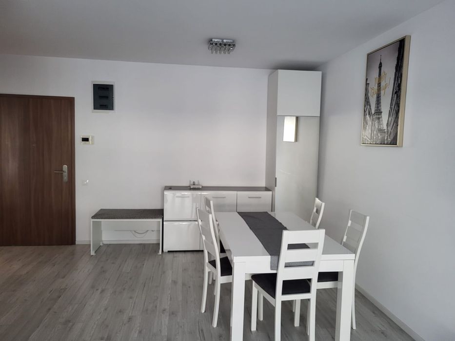 Vand apartament 2 camere
