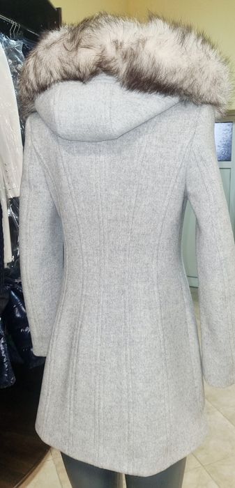 Ново Дамско палто с естествен косъм