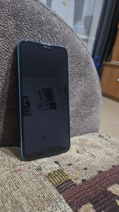 Xiaomi Mi A2 Lite (4/64)