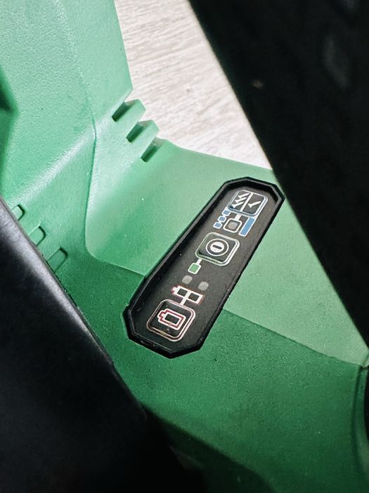 Pistol cuie Hikoki NR1980DBCL