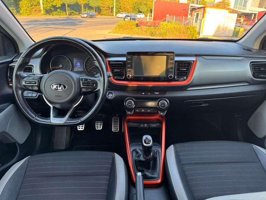 Vând Kia Stonic 2017,1.6 diesel/SCHIMB cu SUV 4x4