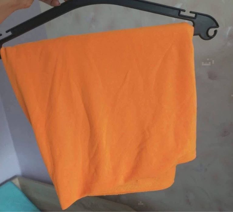 Платове. Цена-10лв.(цената е обща за петте парчета).