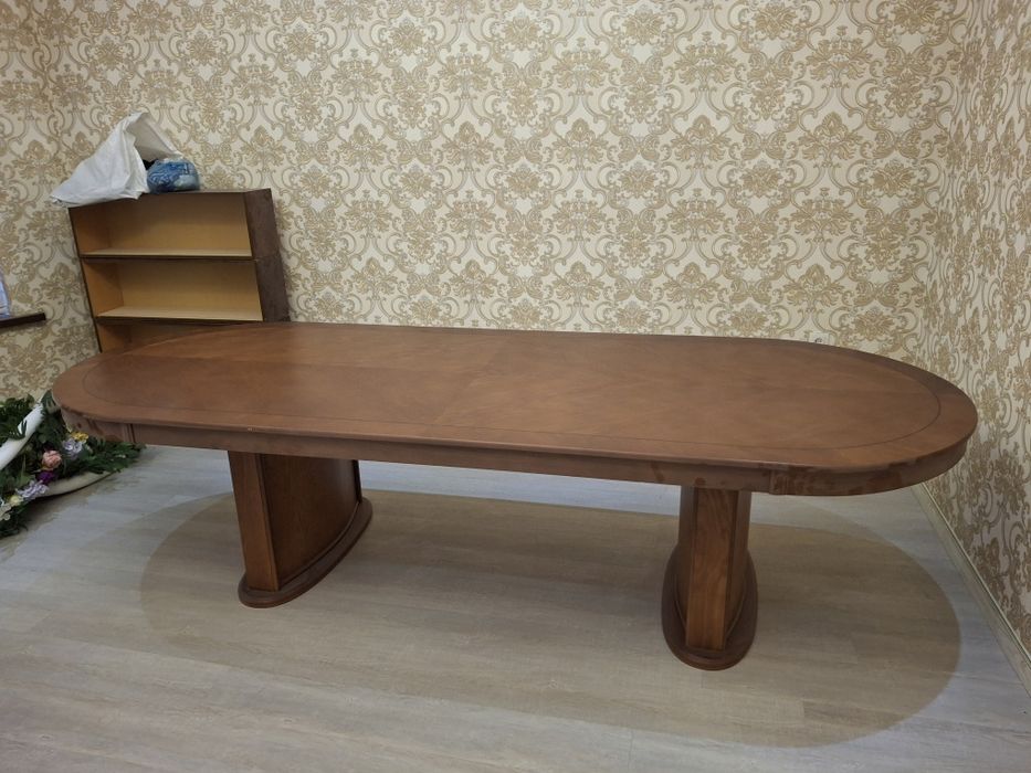 Стол овальный 12-кишилик етр