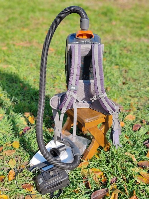 Aspirator TASKI Aero BP-B cu acumulator și incarcator