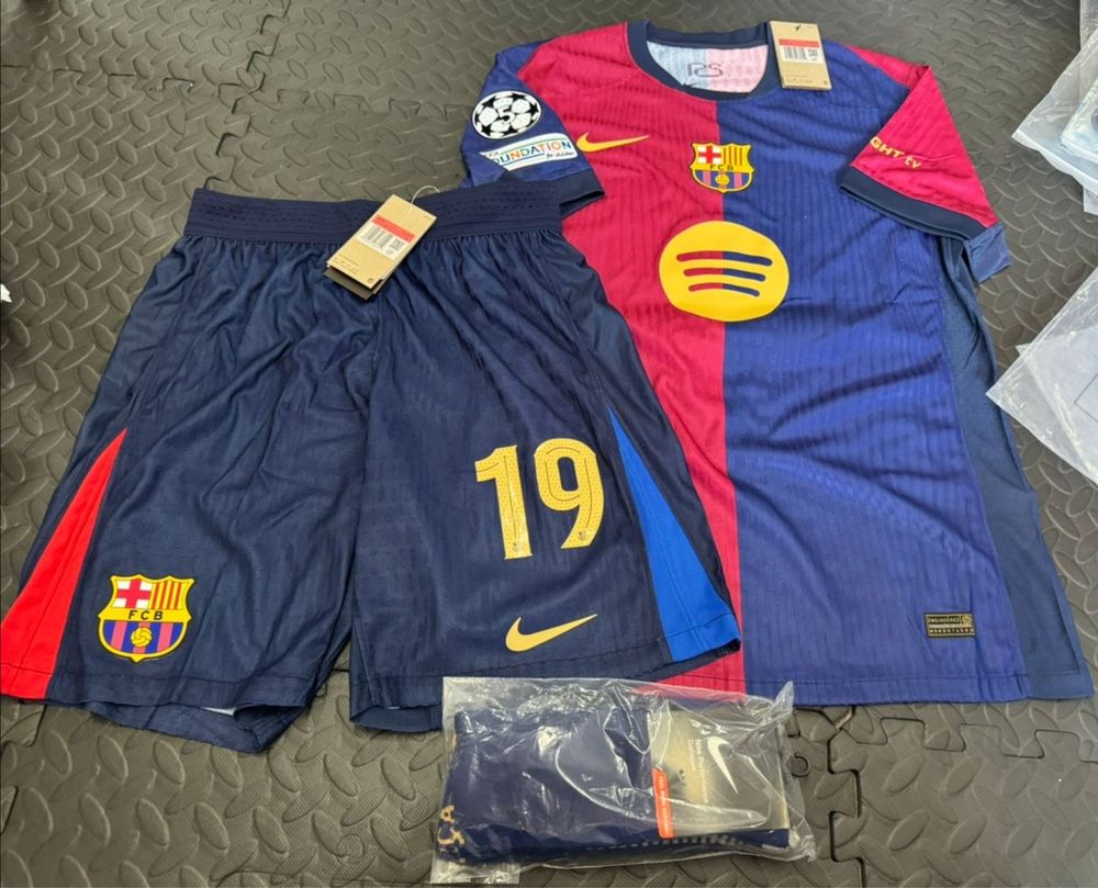 Tricou FC Barcelona Customizabil Home/Away 24/25 Player Edition