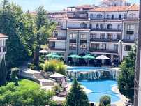 Пентхаус с 2 спални във Vineyards Resort, Ахелой