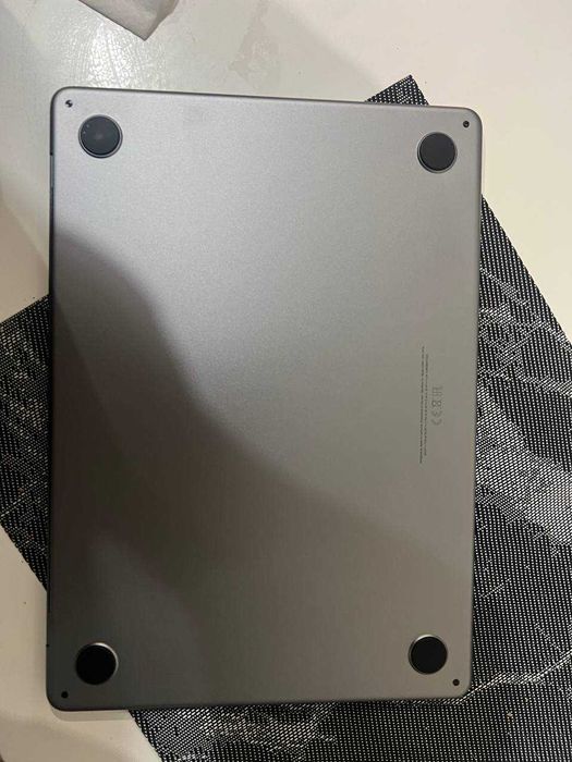 MacBook Air 13 на M2 c гарантией
