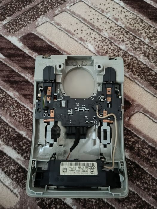 Волан и плафон за ауди