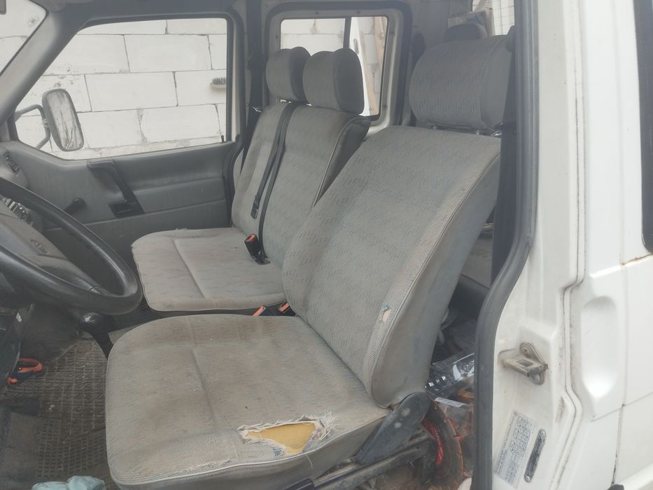 Vând vw Transporter t4 doka