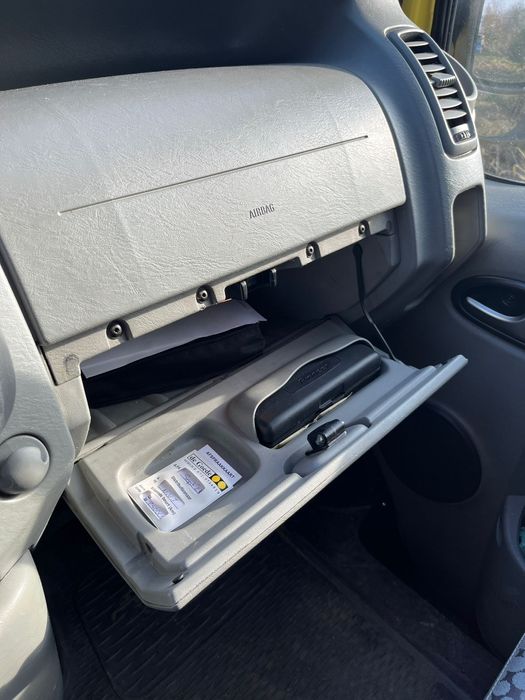 Vând Renault Trafic An 2011