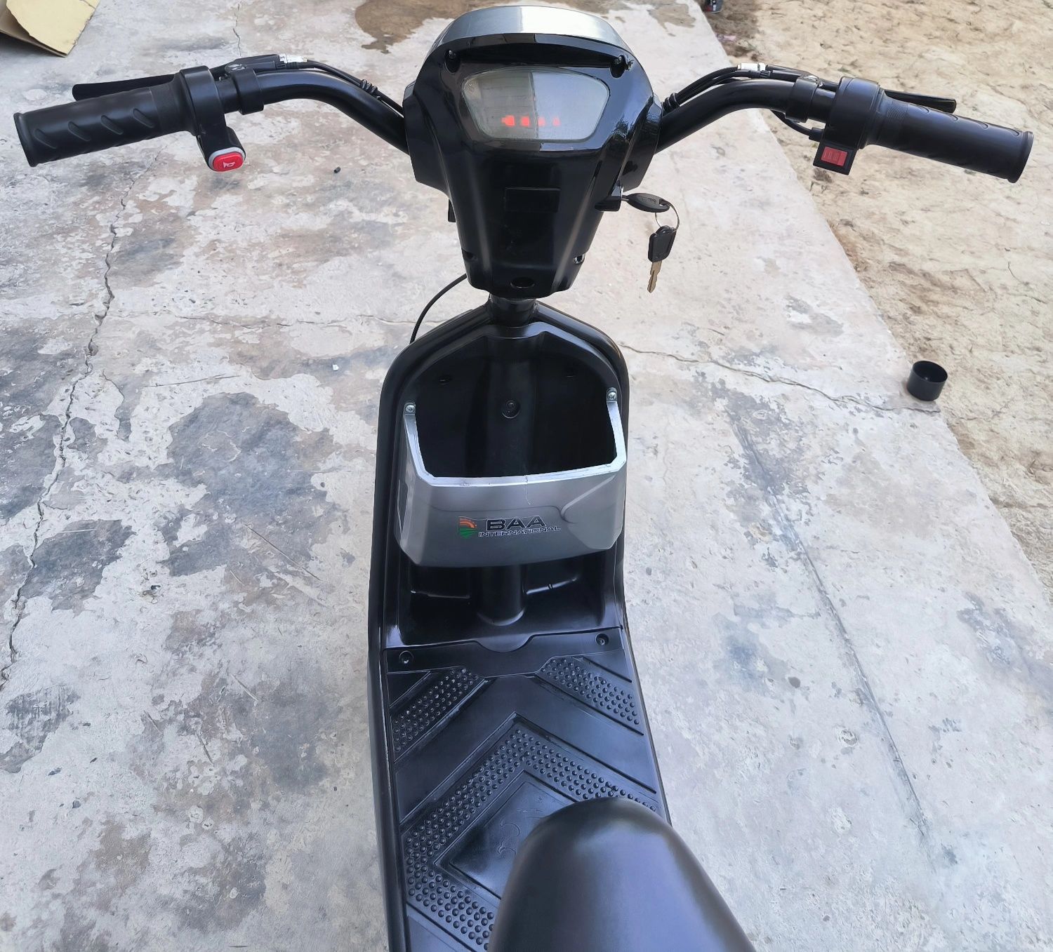 Elektroskuter BAA international | Elektro skuter | skuter |moped