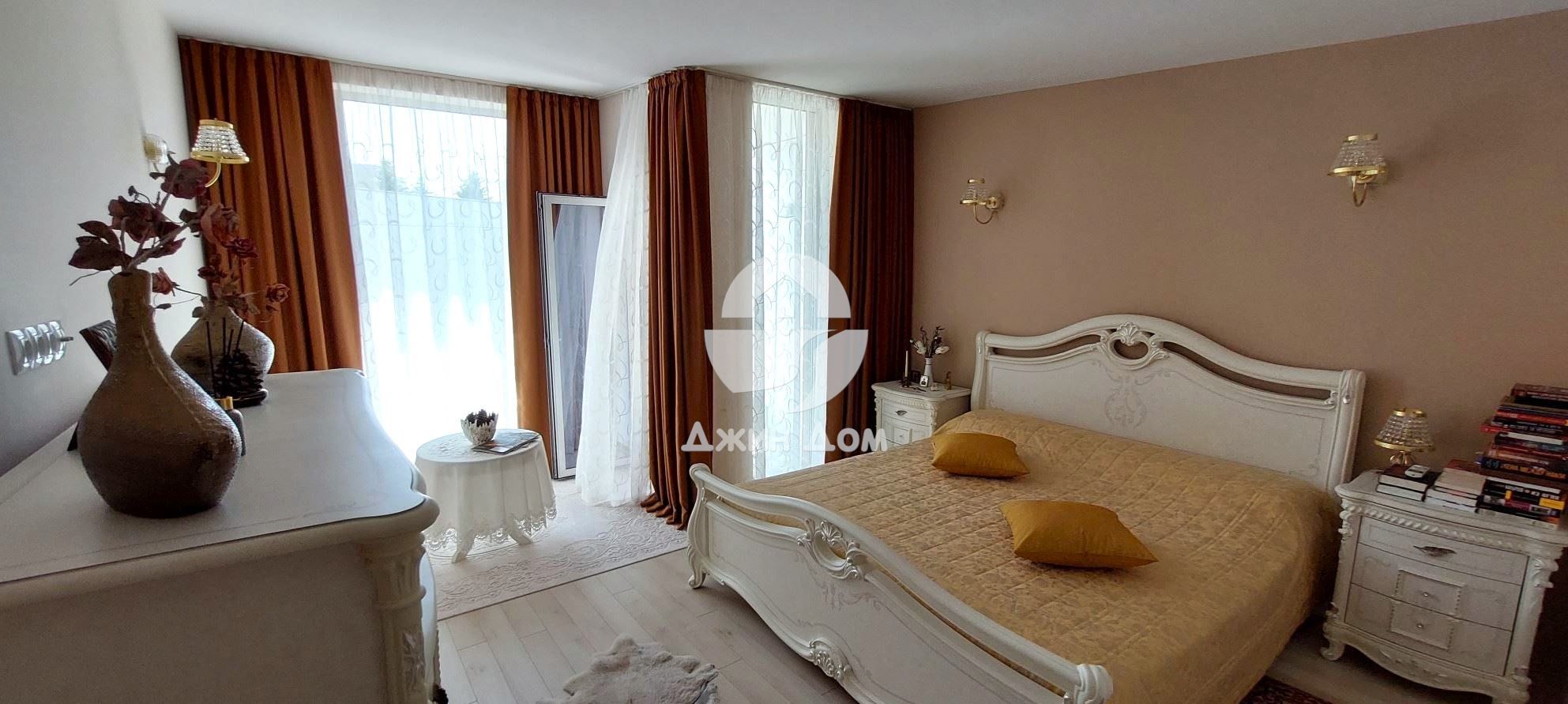 Къща в Бургас-Сарафово площ 134 цена 365000