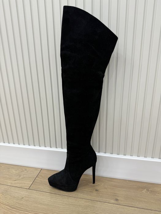 Ботфорты ( сапоги) на высоком каблуке