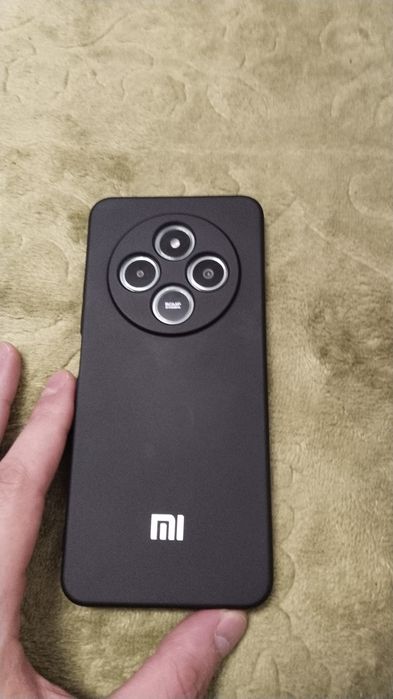 Поко с75,NFC 8 256.. сертифицированный запечатанный!новый...