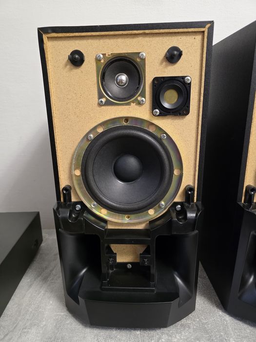 Boxe Technics SB-CH530A în stare perfectă