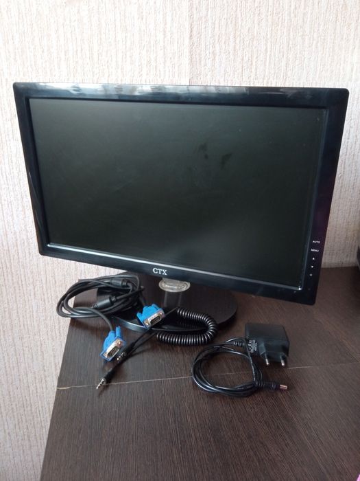 Продам недорого монитор в отличном состоянии