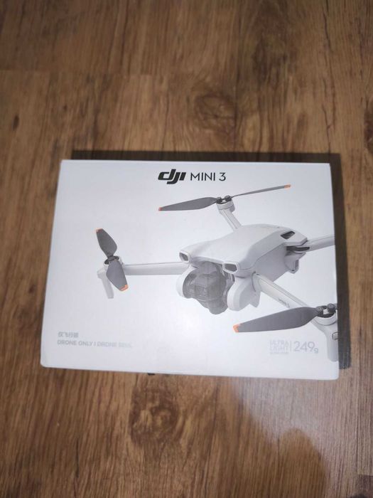 DJI Mini 3 кутия и протектор