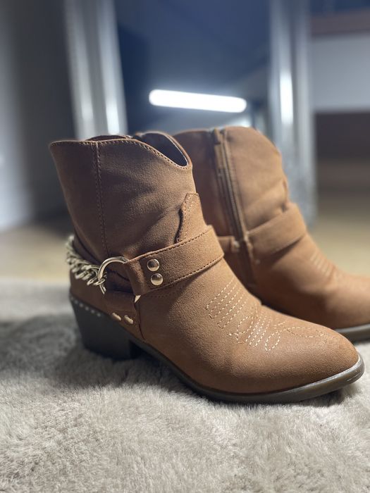 Botine maro Jenny Fairy