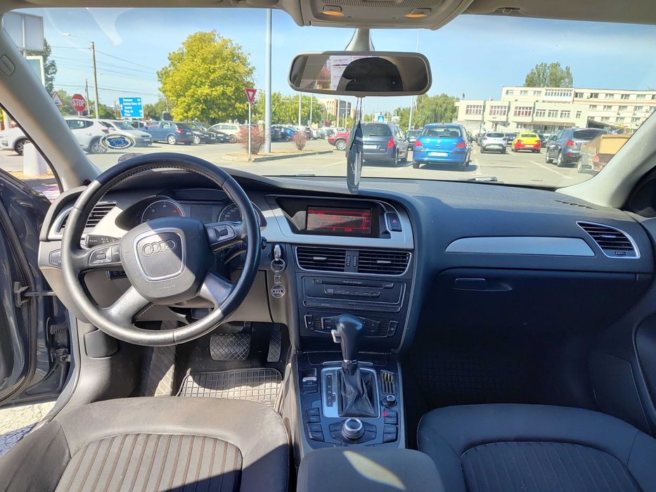 Audi A4 B8 2008 2.0 TDI CAGA 143CP Cutie Automată CVT - 8 + 1