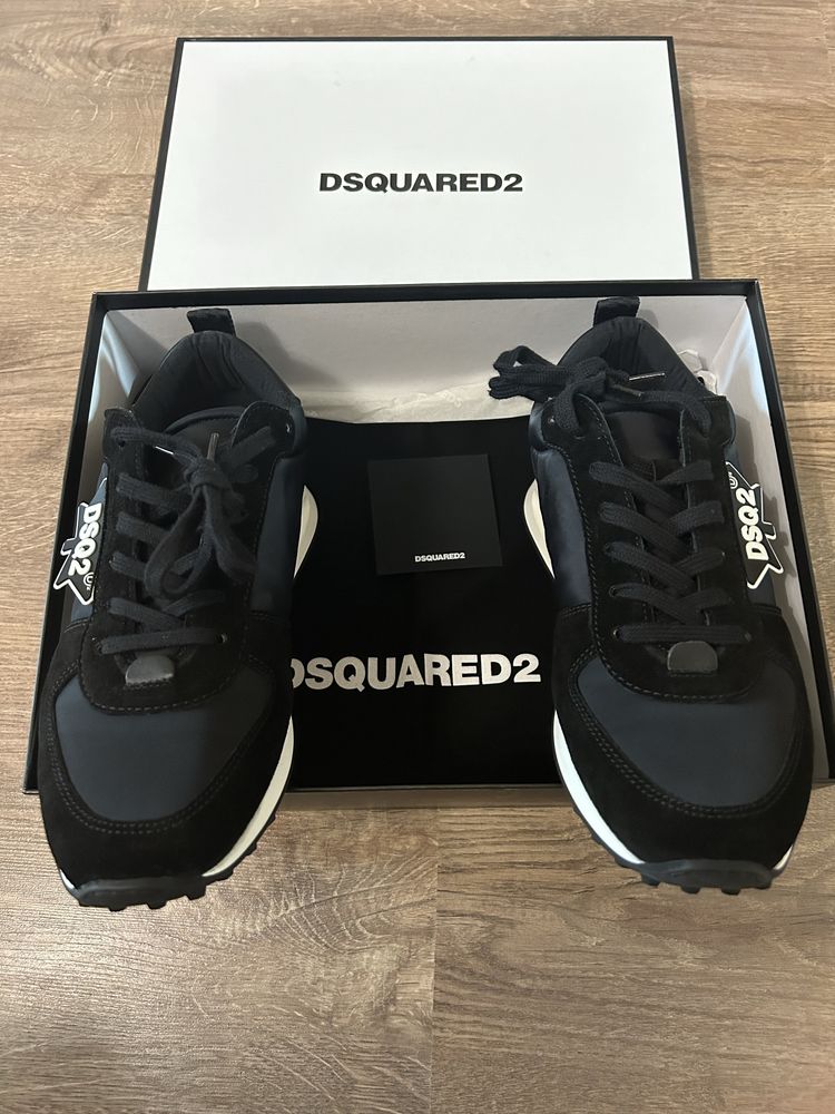 Сникърси Dsquared2 Runner Update
