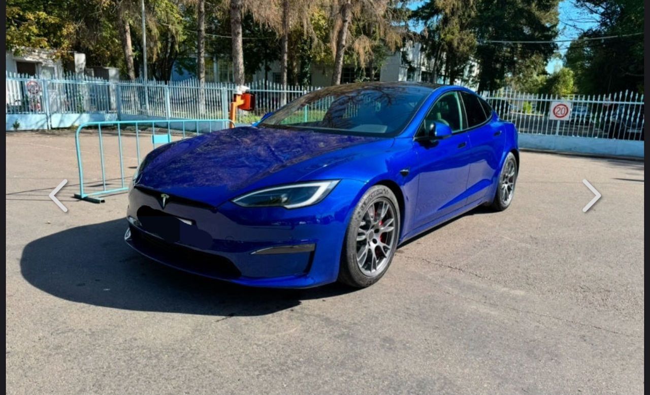 Tesla Model S Plaid