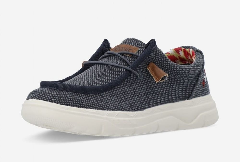 Новая фирменная весенне-летняя обувь 39р.