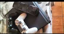 Vând PS4 Playstation cu 6 jocuri