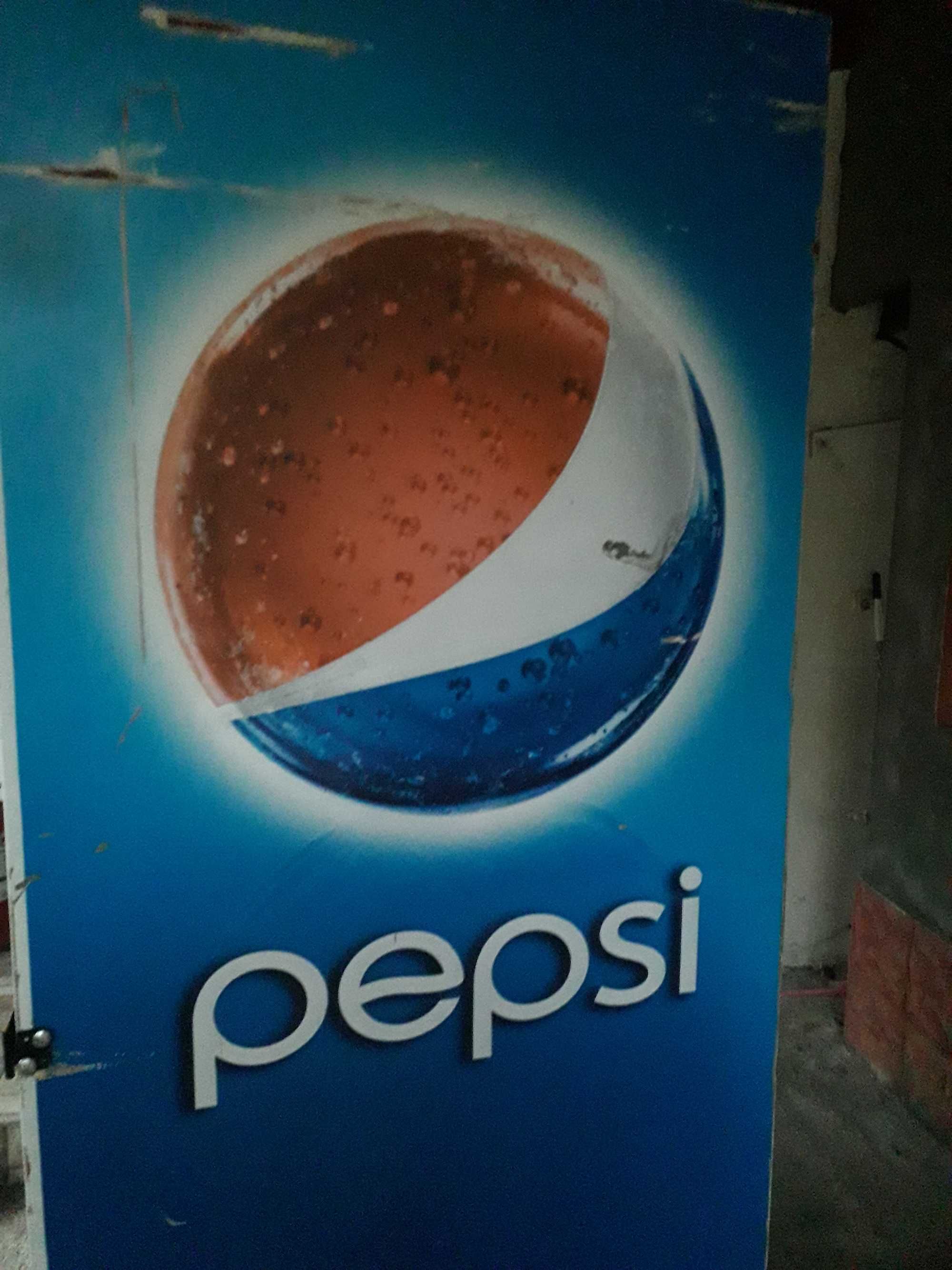 Vitrină frigorifică pepsi