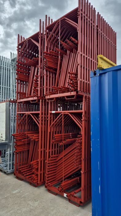 Schela metalica noua