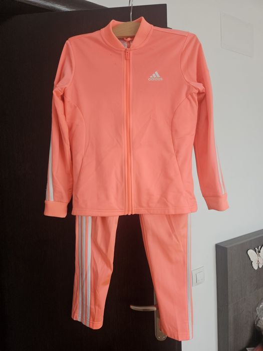 Vand treninguri Roz fata Adidas, 11-12 ani, marimea 152